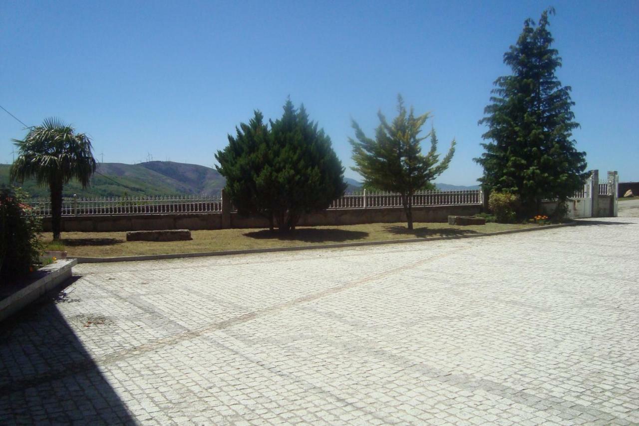 Casa Do Nascente Villa Paredes do Rio ภายนอก รูปภาพ